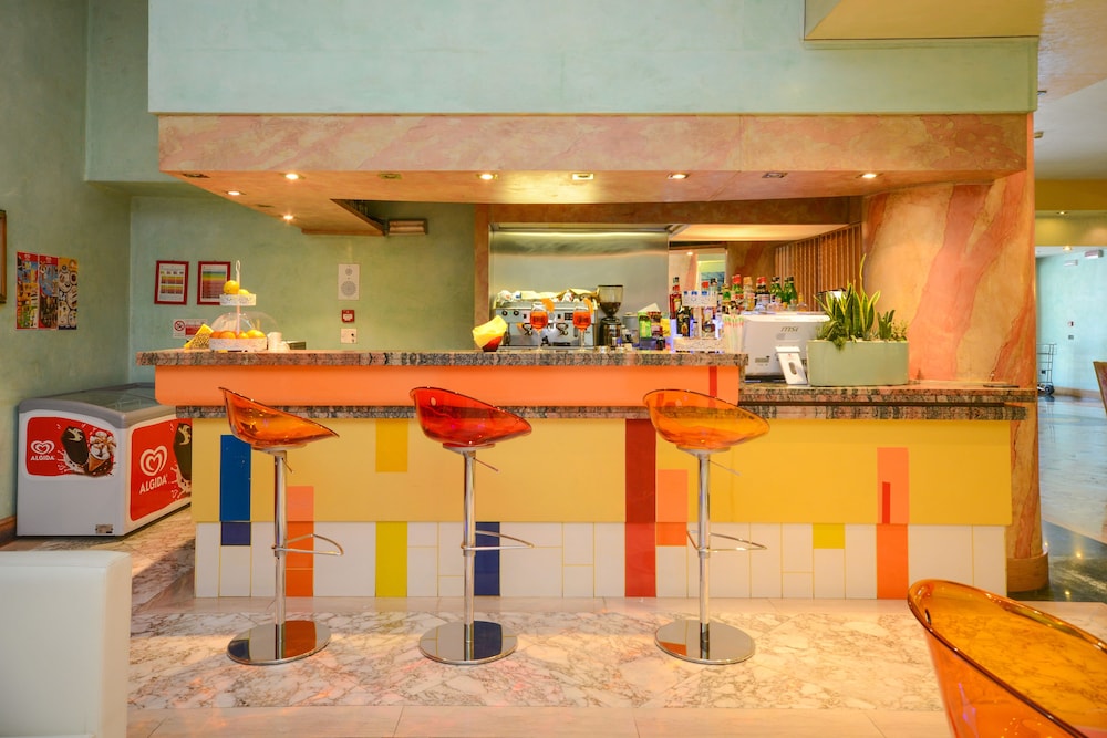 HOTEL OLIVETO 56/73