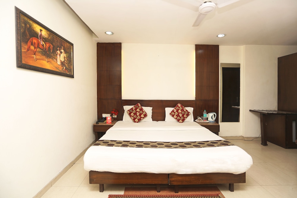 HOTEL GRAND PEEPAL 5/20