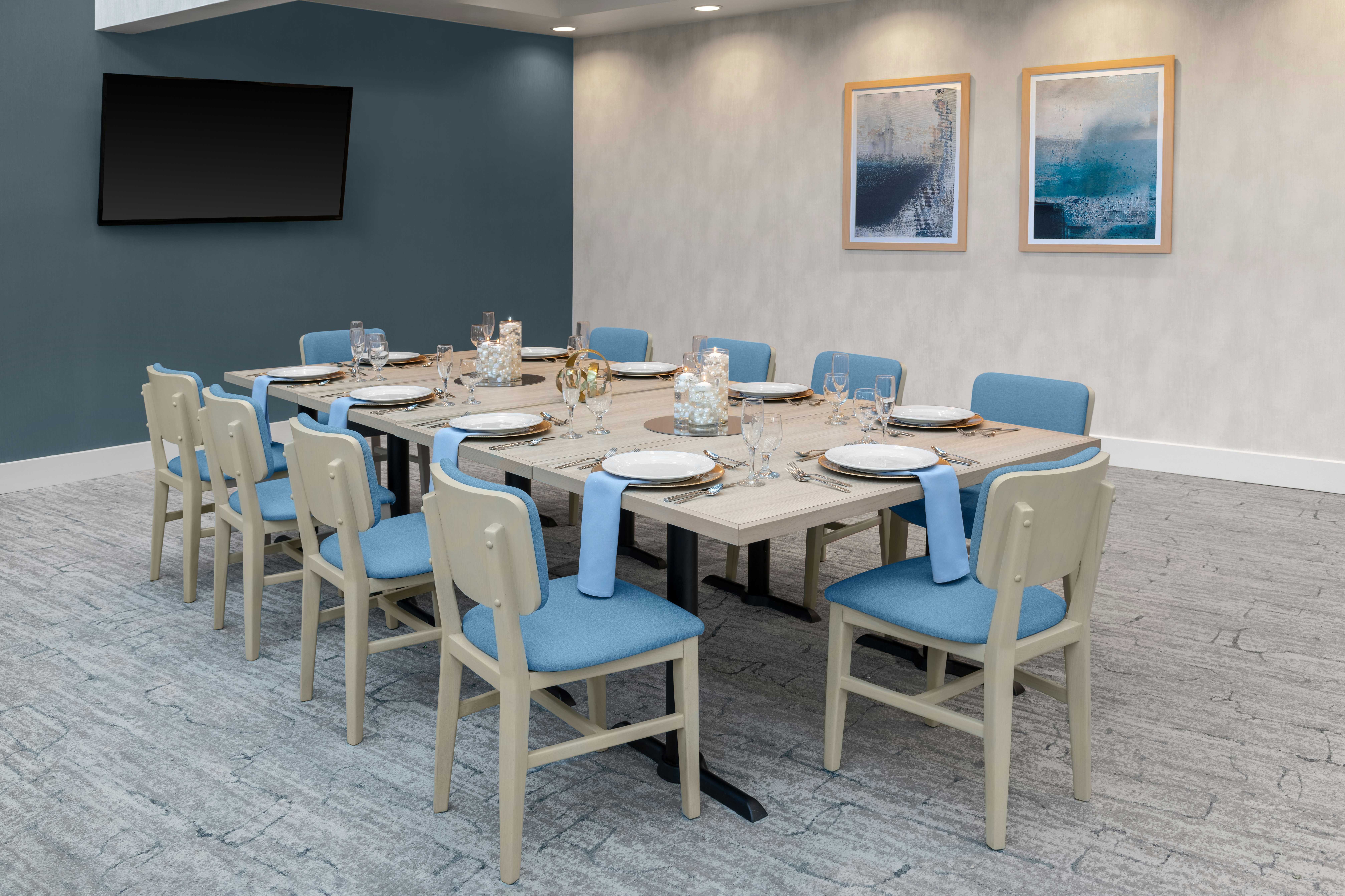 Doubletree By Hilton South Bend 34/43
