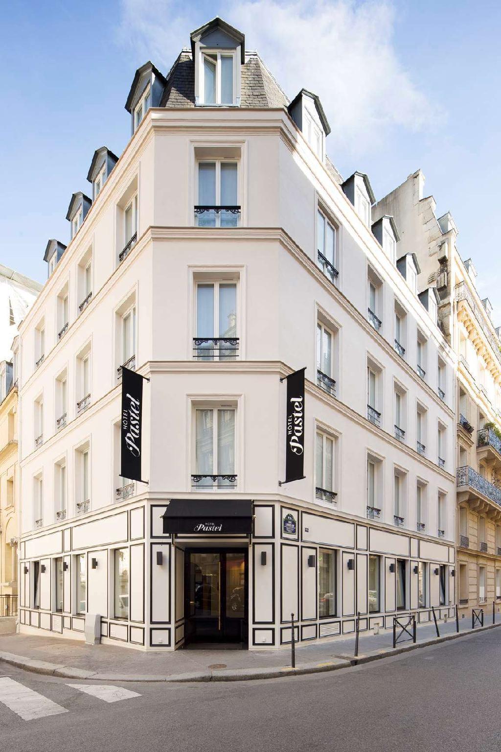 Hotel Pastel Paris in PARIS