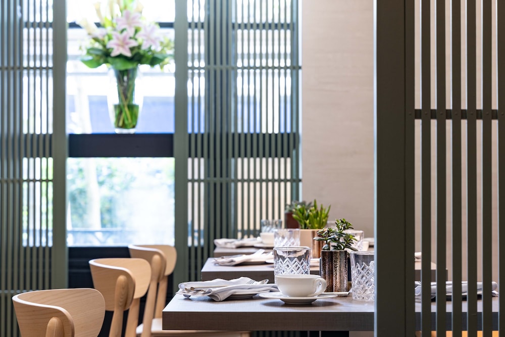 La Suite West - Hyde Park 36/50