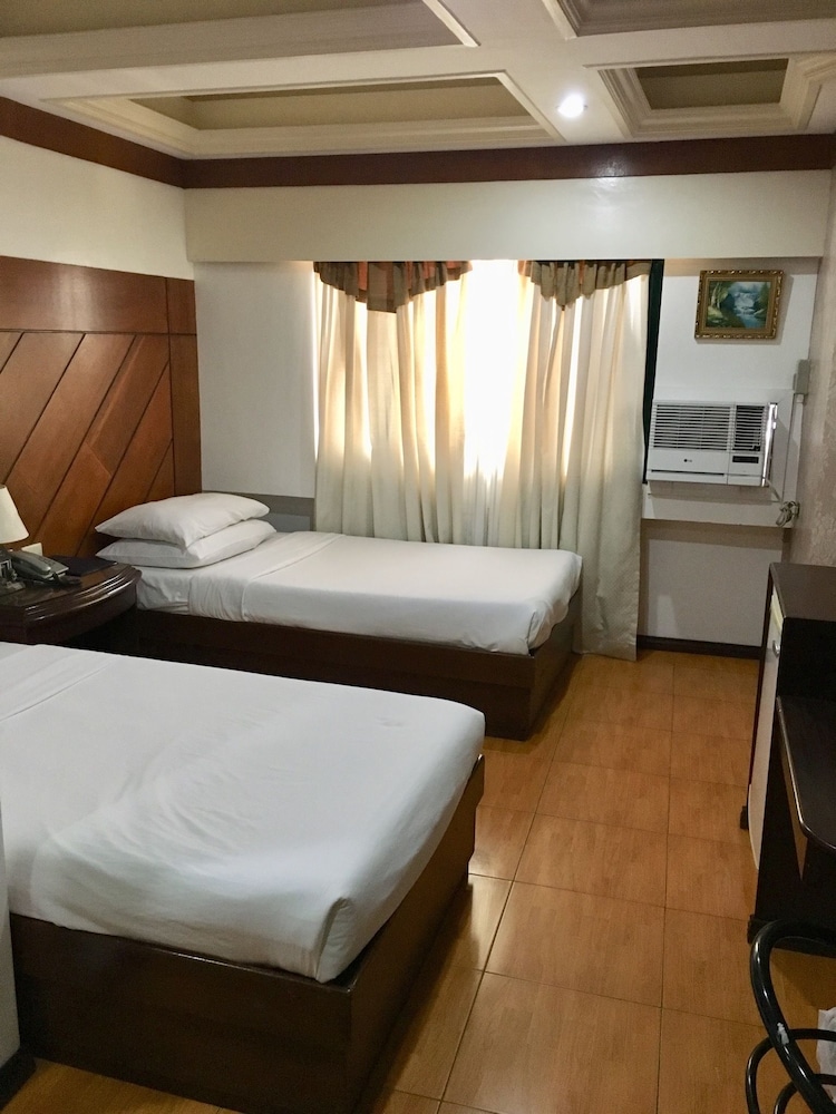 Wregent Plaza Hotel 20/55