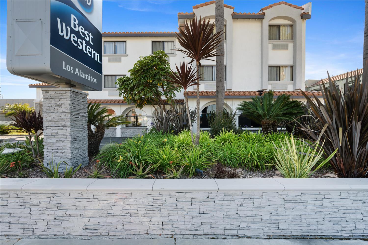 Best Western Los Alamitos Inn & Suites 36/38