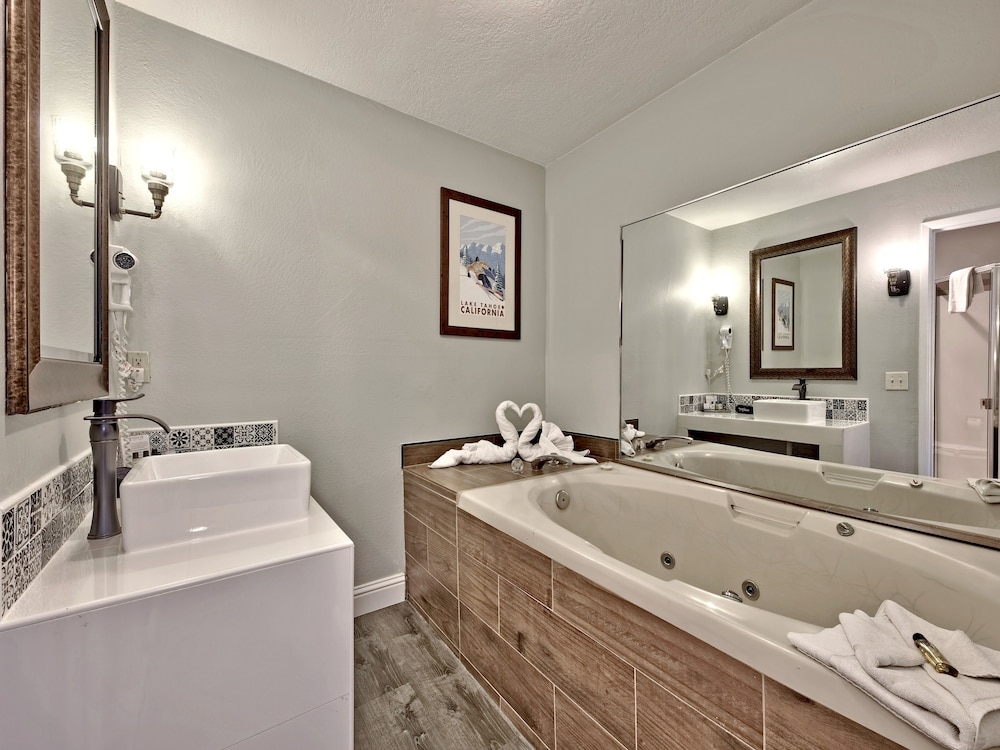 Heavenly Inn Lake Tahoe 35/43