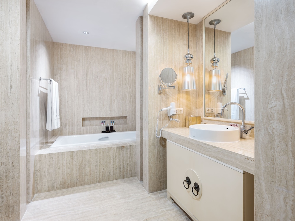 Artotel Suites Bianti Yogyakarta 17/58