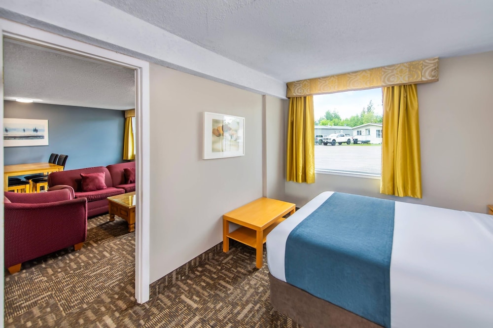 The Crestwood Hotel 15/57