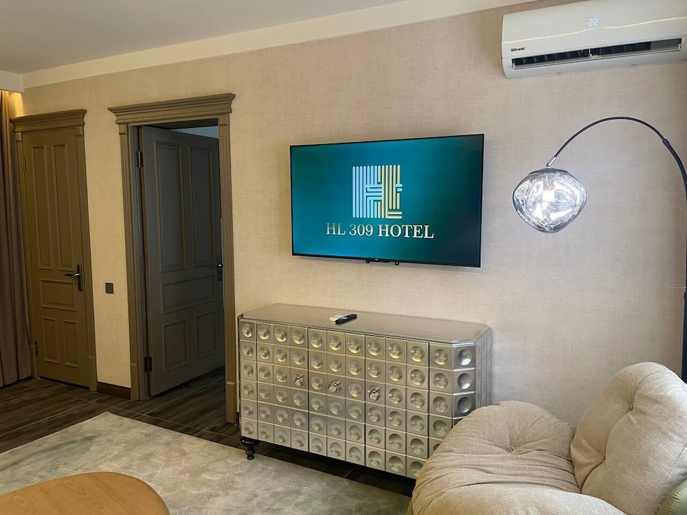 Hl 309 Hotel 5/55