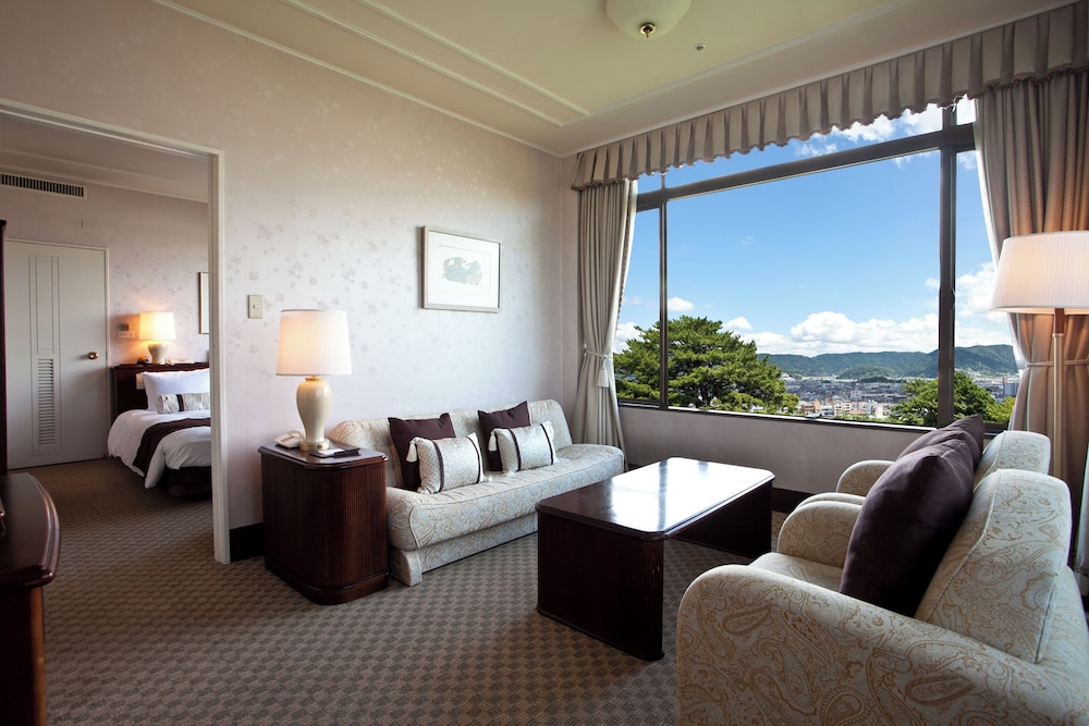 Gamagori Classic Hotel 25/38