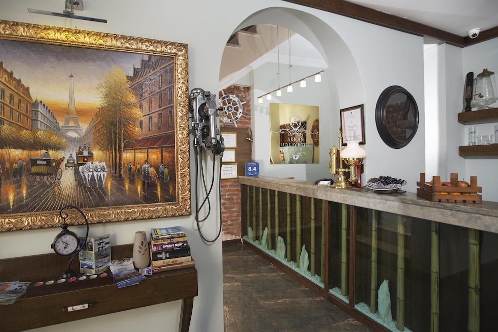 AKKAN LUXURY HOTEL 69/84