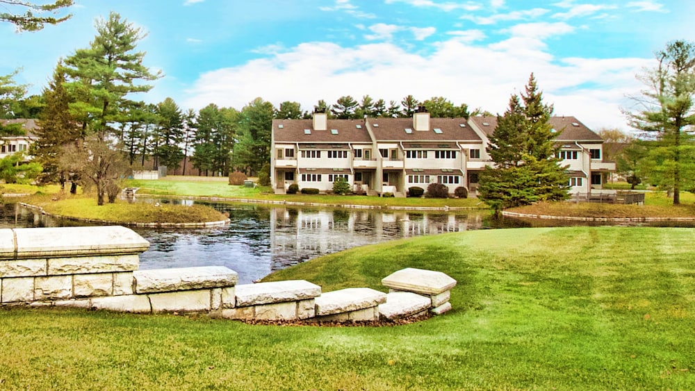 The Ponds At Foxhollow 57/61