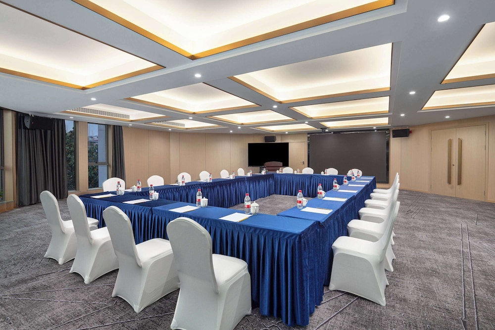 Days Hotel by Wyndham Hengyang Nanyue 26/30