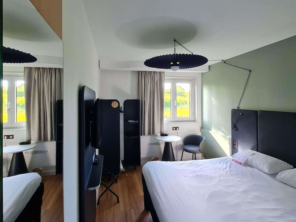 Ibis Vannes 21/59