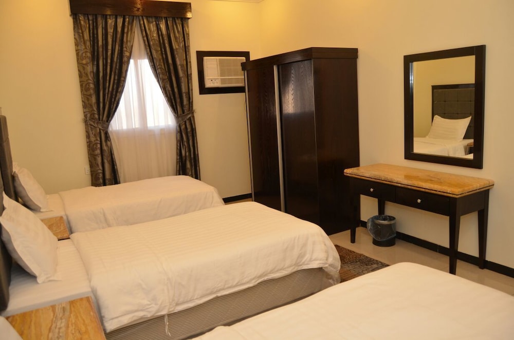 2 BEDROOMS, APARTMENT
