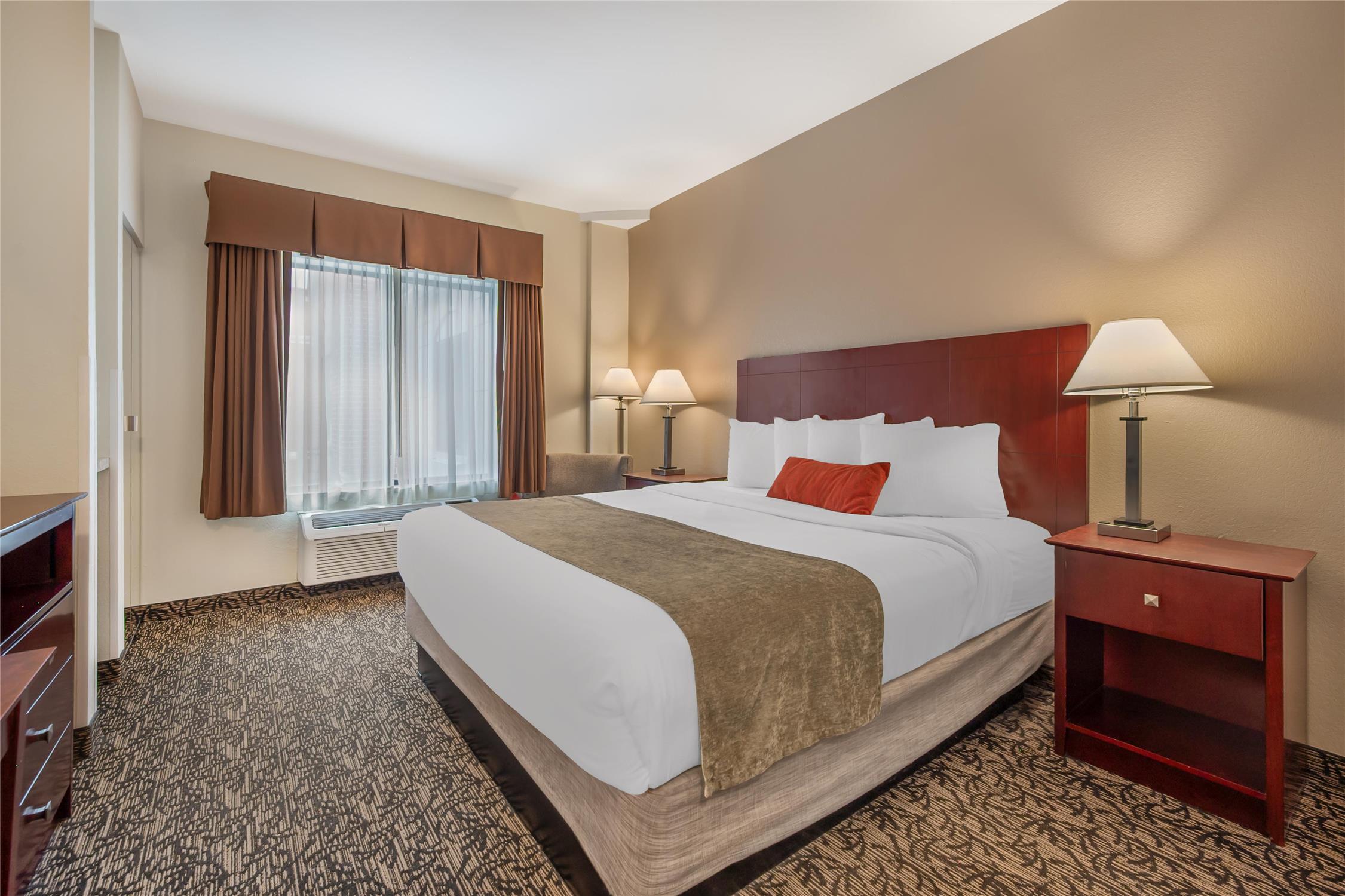 غرفة بسرير كينج لذوي الإعاقة، Best Western Plus Boulder Louisville 3/9