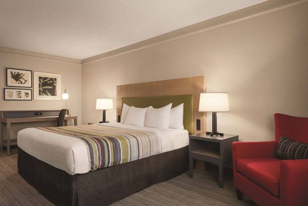 Country Inn & Suites By Radisson Hoffman Estates Il 10/31