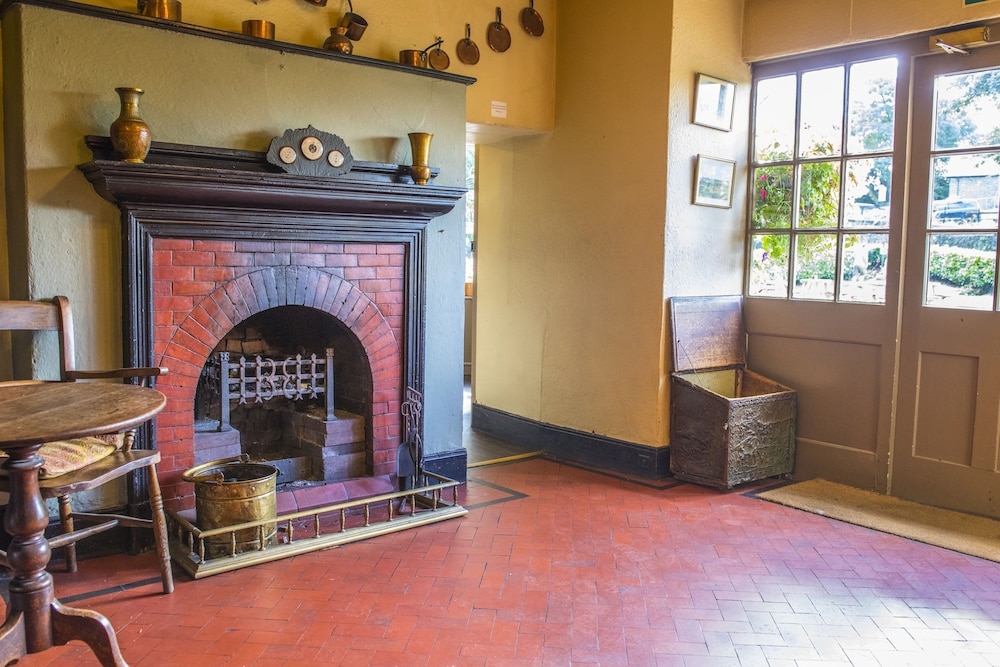 Cuckoo Brow Inn 37/63