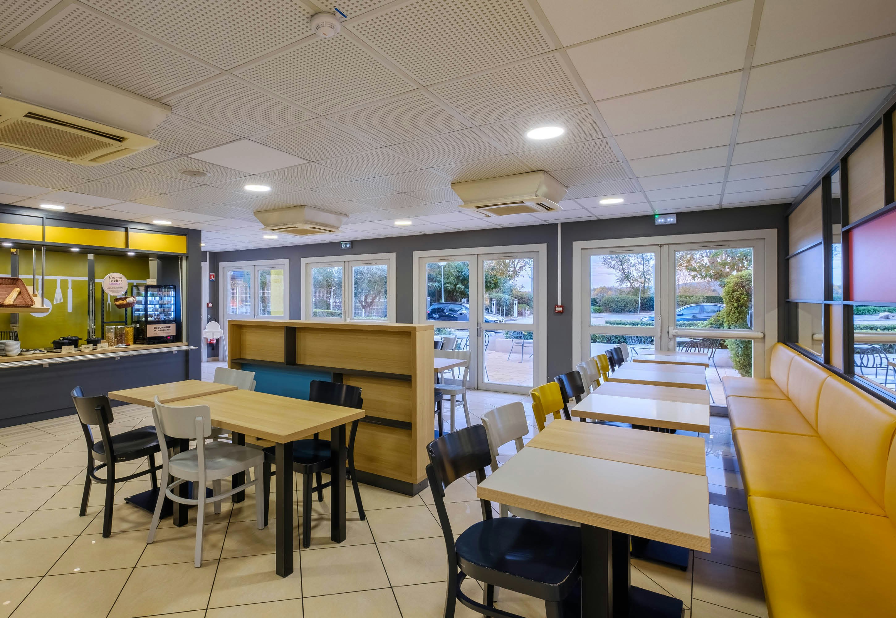 B&B HOTEL Frejus Puget-sur-Argens 25/37