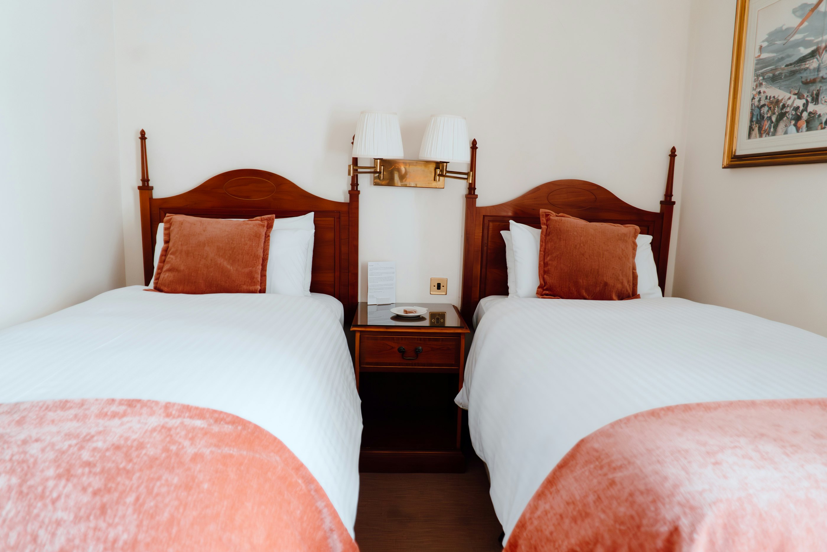 Standard, Twin Beds