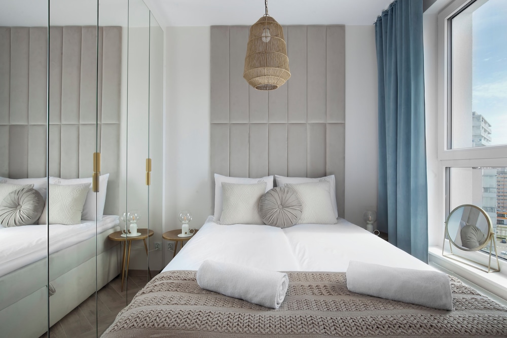 DESIGN, APARTMENT