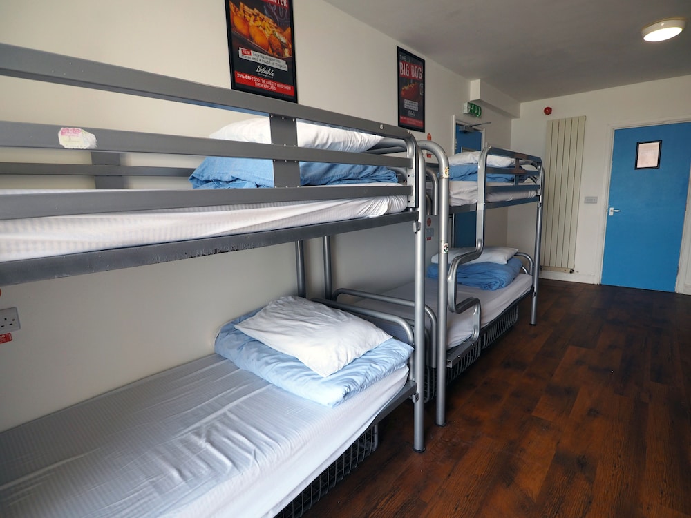 Mixed Dorm, 10 Beds, 5 Bunk Beds