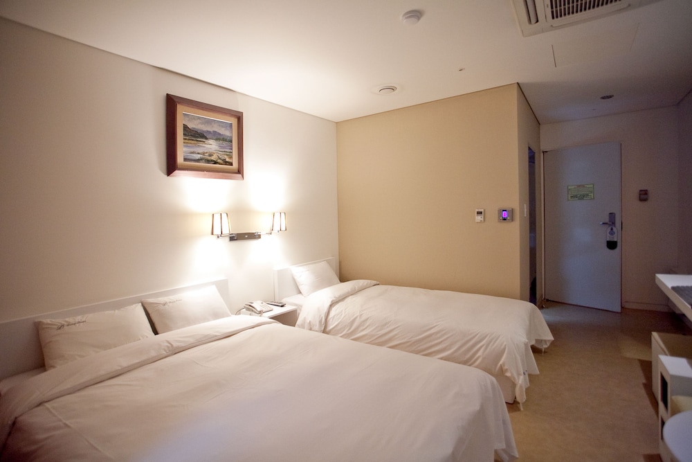 Hotel Dongseoul photo4