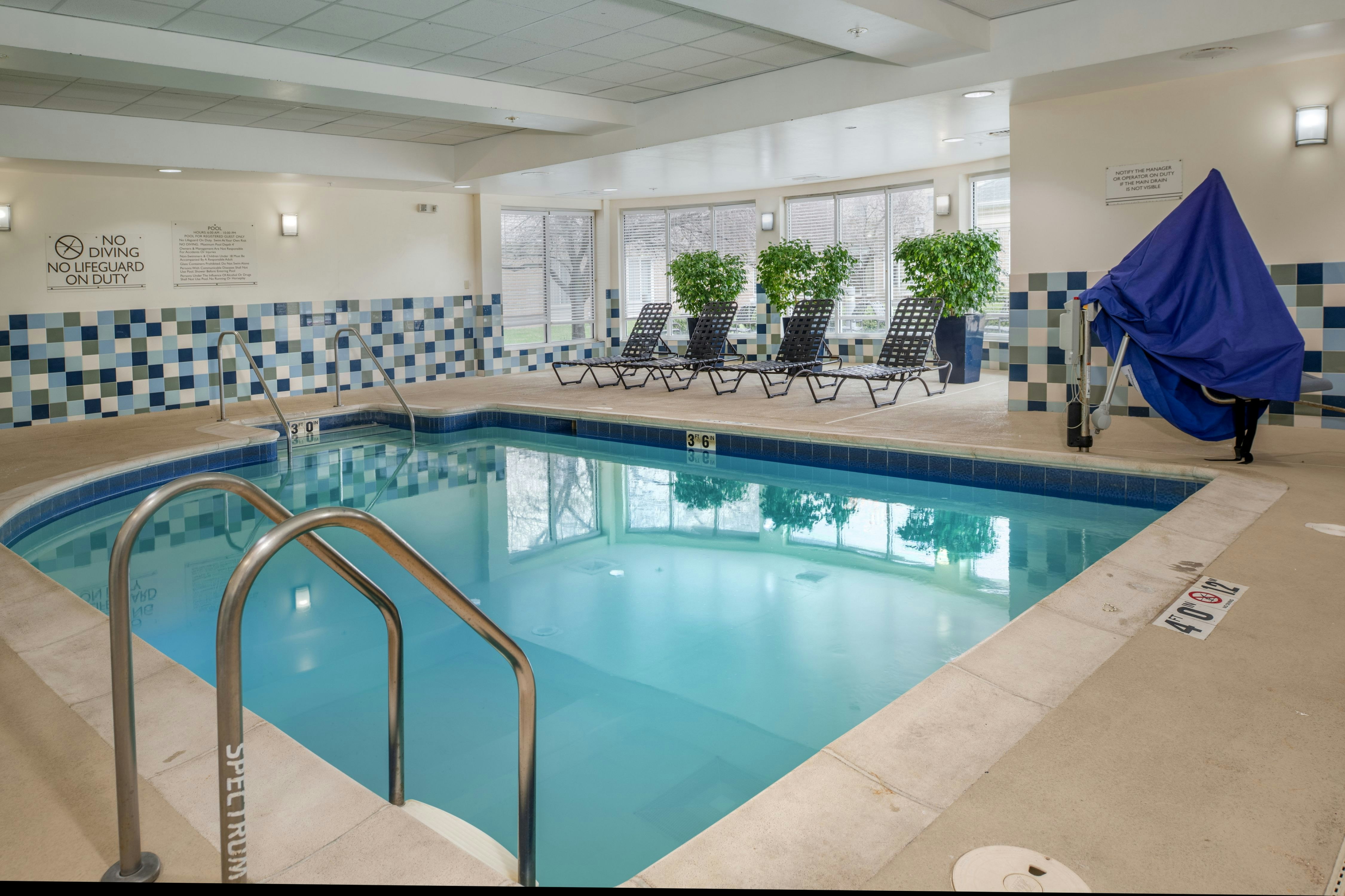 Hilton Garden Inn Saint Louis Airport 11/30