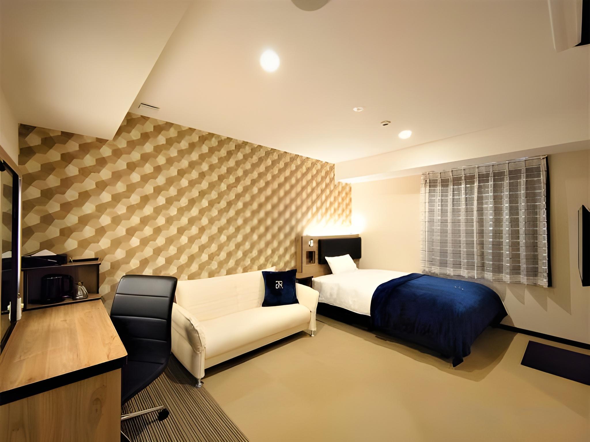 Room, Double Bed