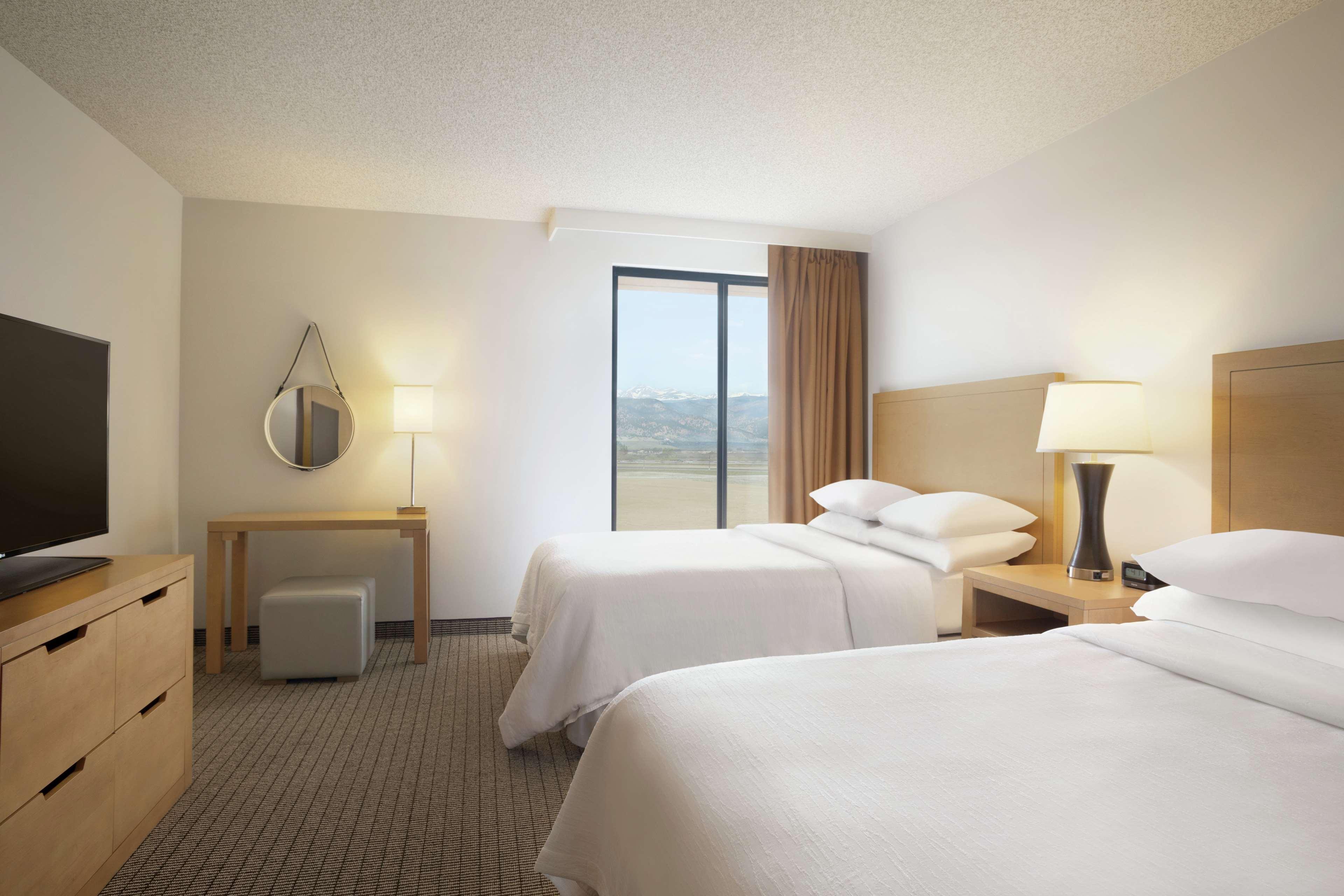 2 ROOMS, SUITE, 2 DOUBLE BEDS