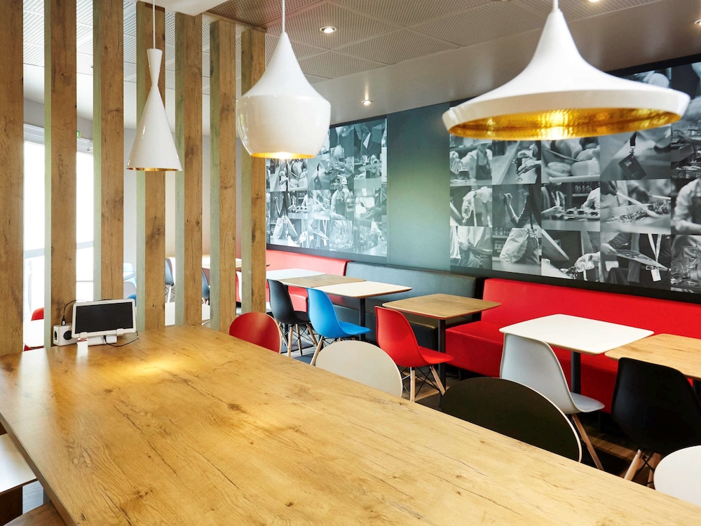 Ibis Valenciennes 45/72