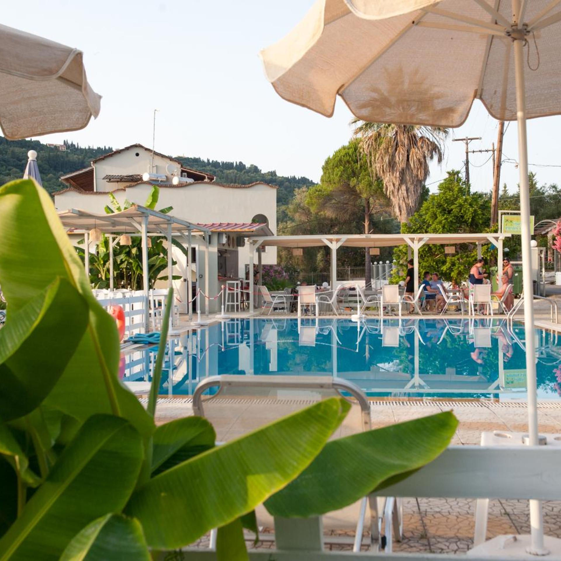 Vassilis Paradise Garden 16/67