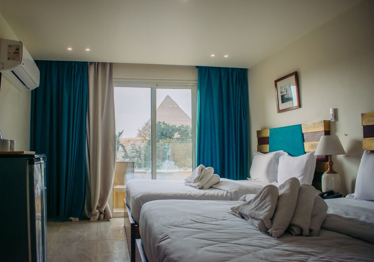 Deluxe, Quadruple, 4 Beds, Pyramids View, Balcony
