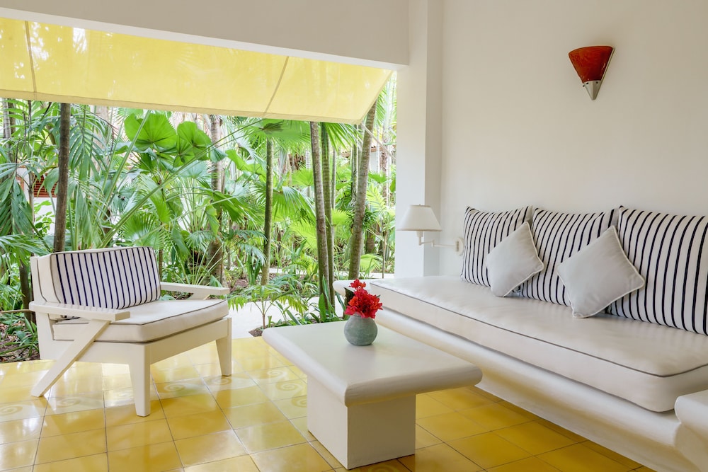 Idle Awhile Villas 37/60