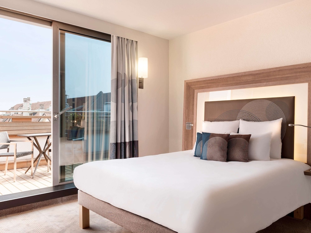 EXECUTIVE, DOUBLE BED