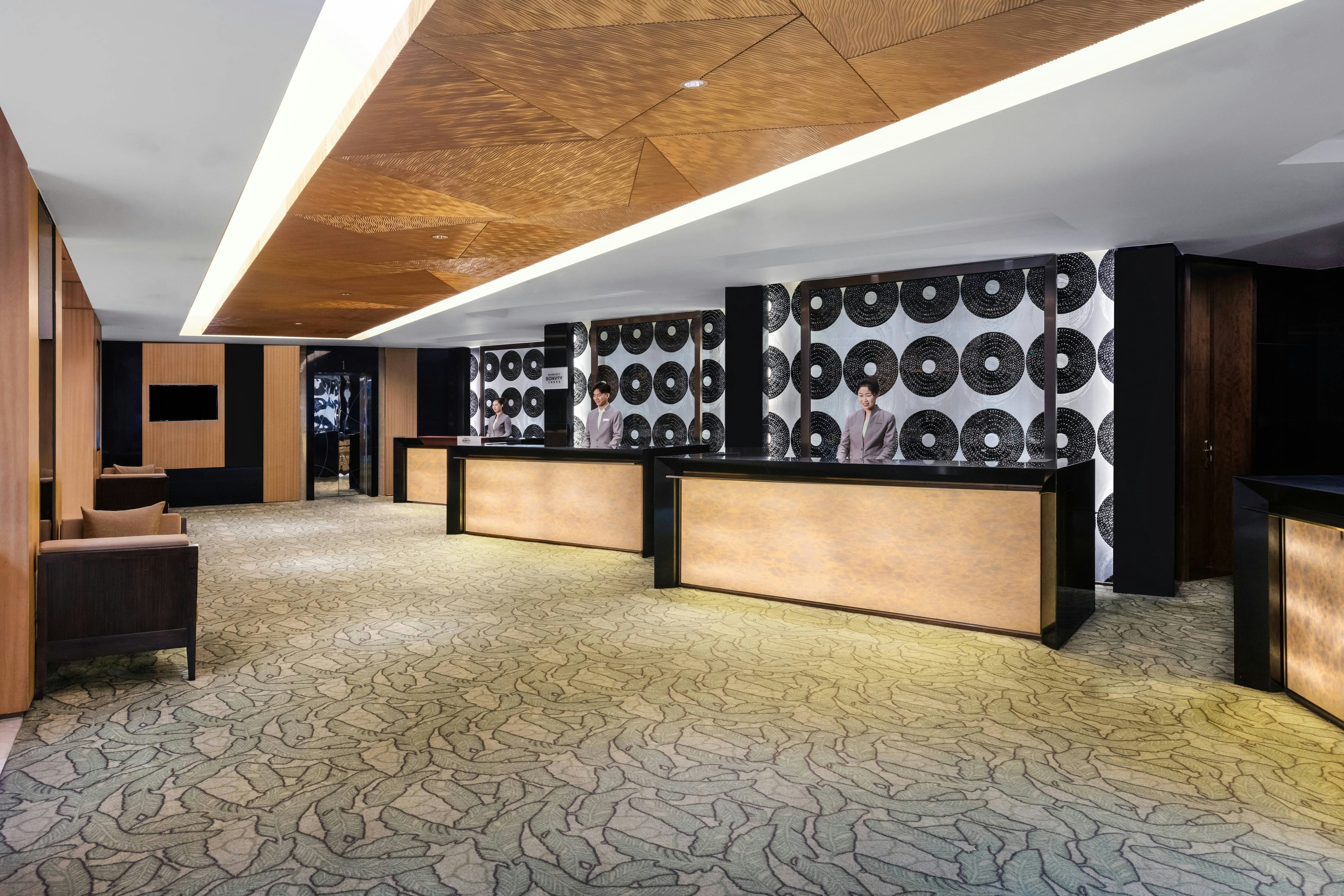 Courtyard By Marriott Shanghai Central 3/39