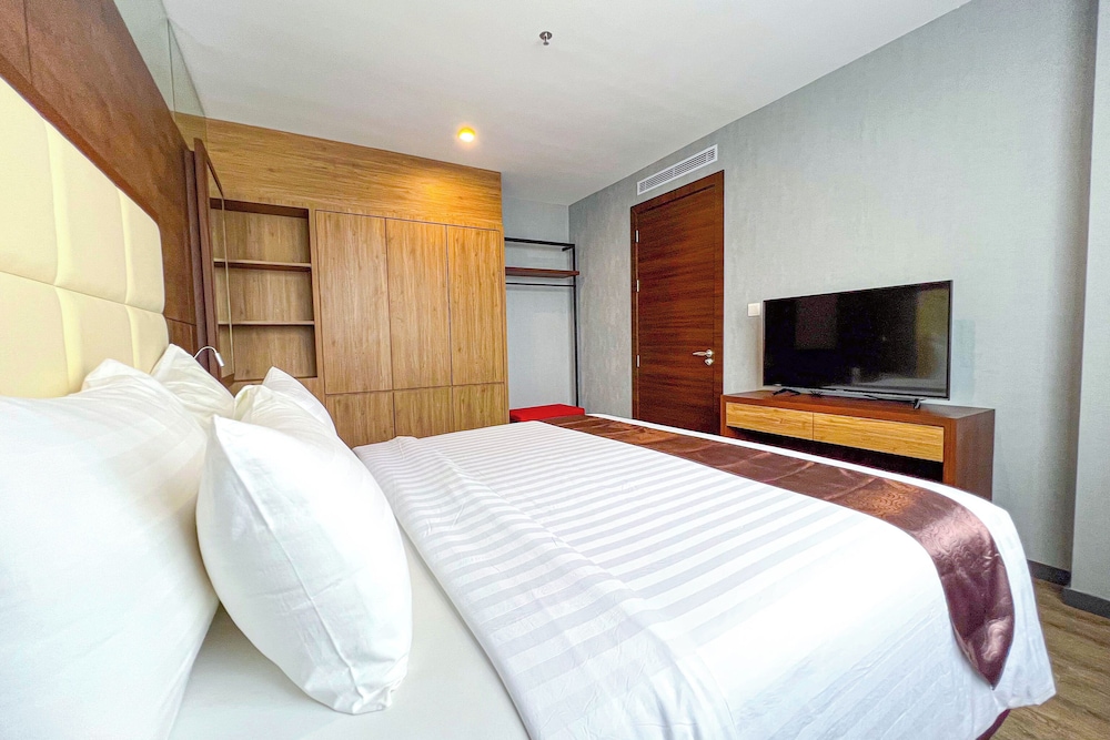 Asialink Hotel By Prasanthi 12/50
