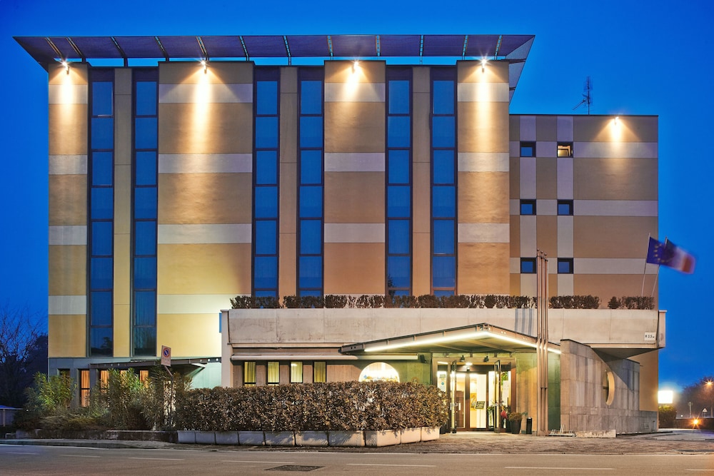 Primhotel 2/52