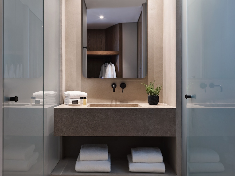Magma Resort Santorini in of the Unbound Collection by Hyatt 63/64