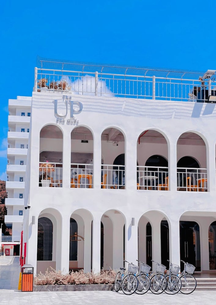 The Up Phu Quoc Hotel 4/50