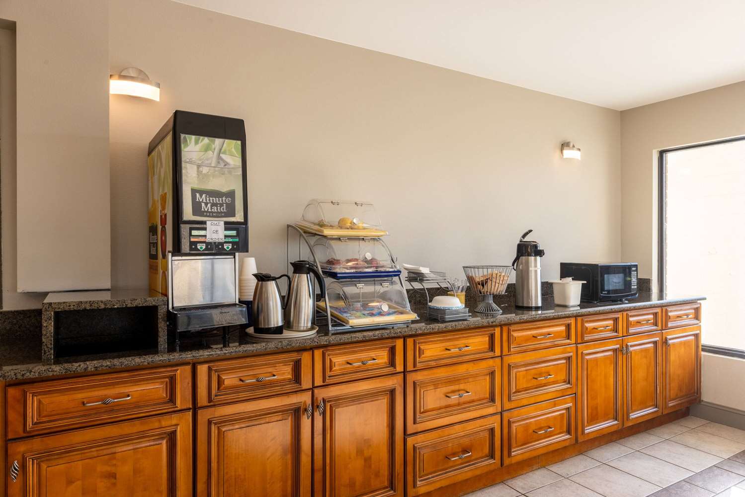 Days Inn by Wyndham Mooresville Lake Norman 5/16