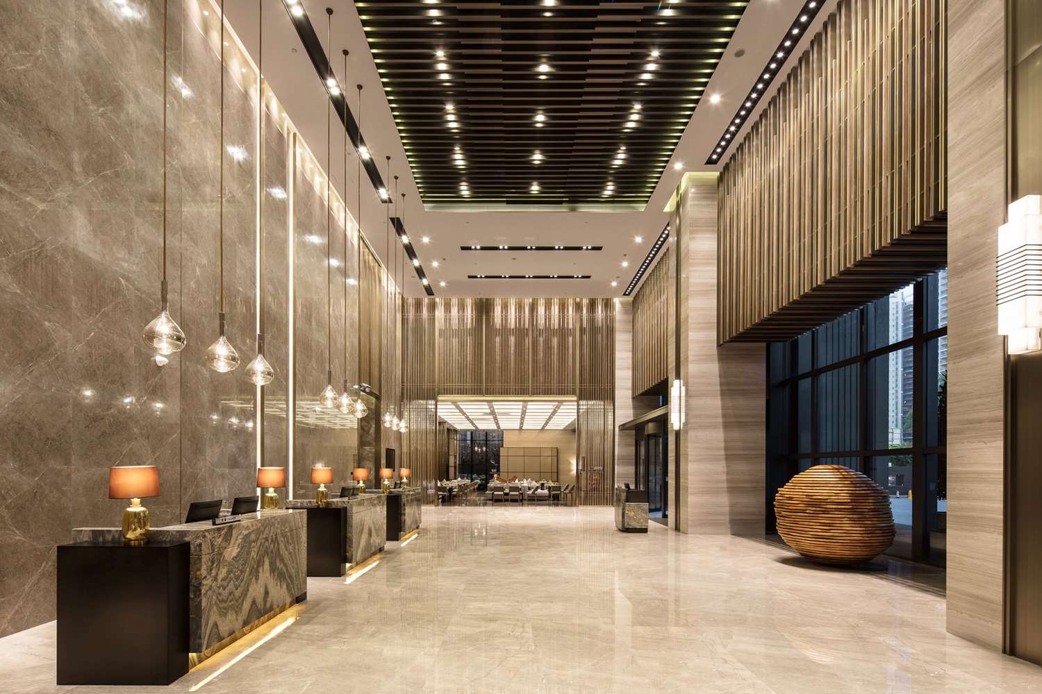 Wyndham Grand Maoming 2/38