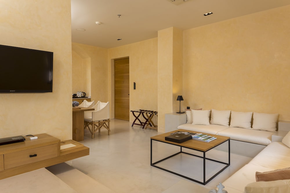 Town Square Suites By Toscana Valley 29/50