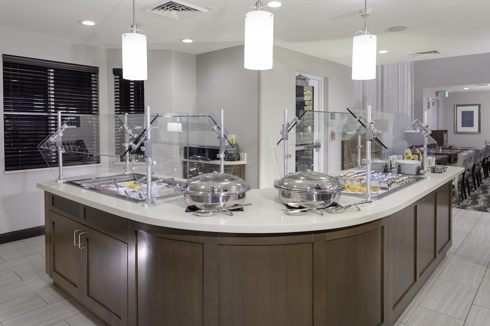 Staybridge Suites Phoenix East Gilbert 48/67