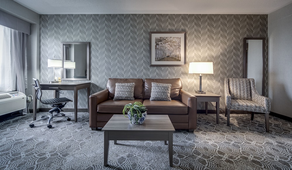 Monte Carlo Inn Markham 58/68