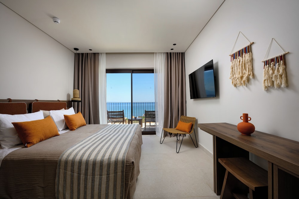 Cabo - Adults Only 10/75