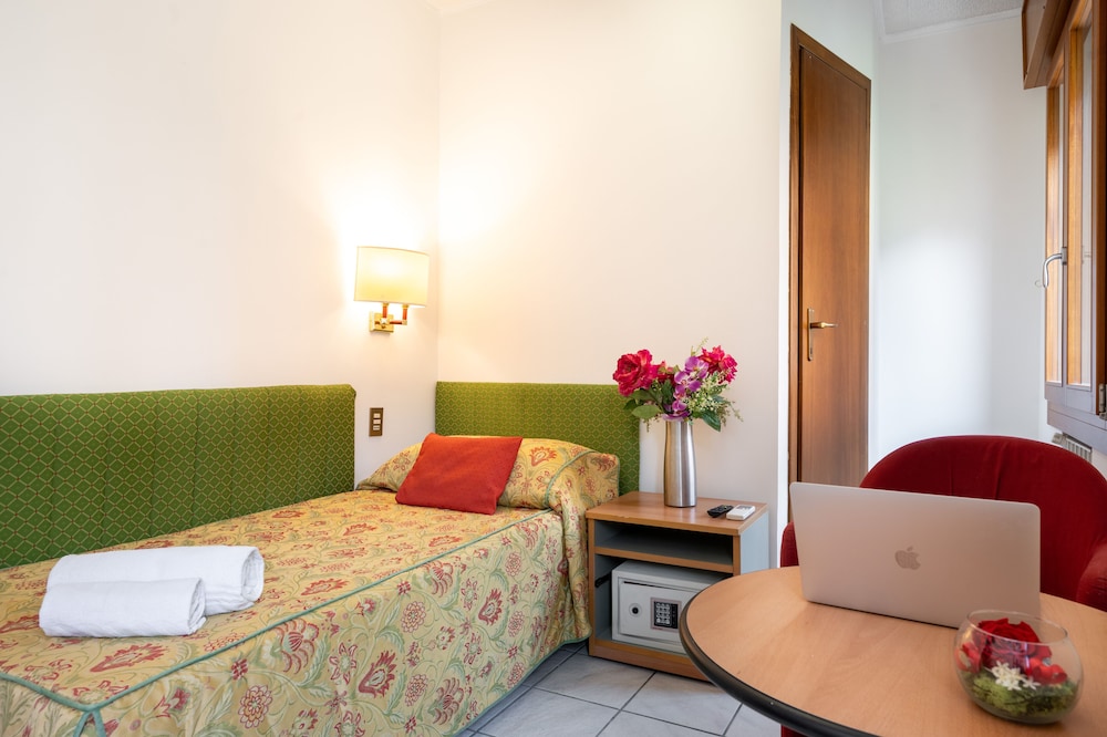 Camelia Rooms Venice Guesthouse 37/55