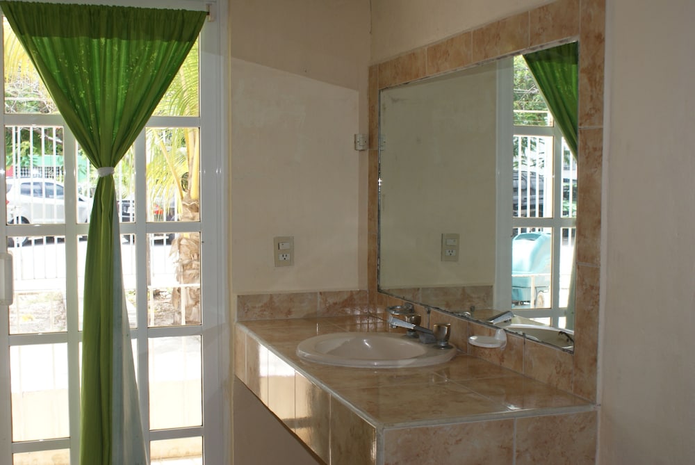 Hotel HC Internacional 31/35