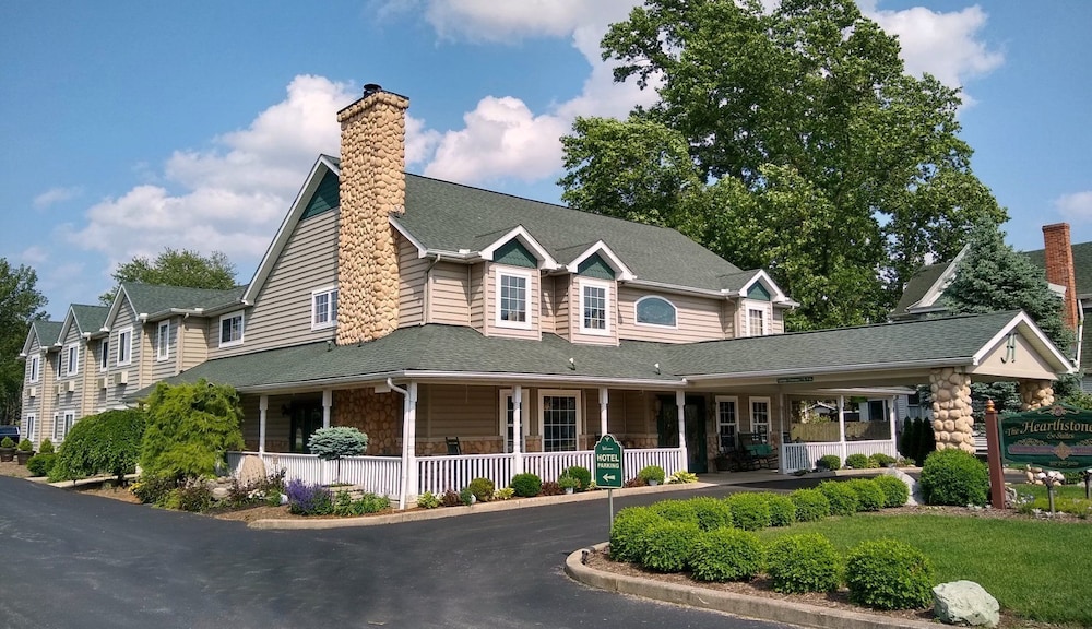 Hearthstone Inn & Suites 60/65
