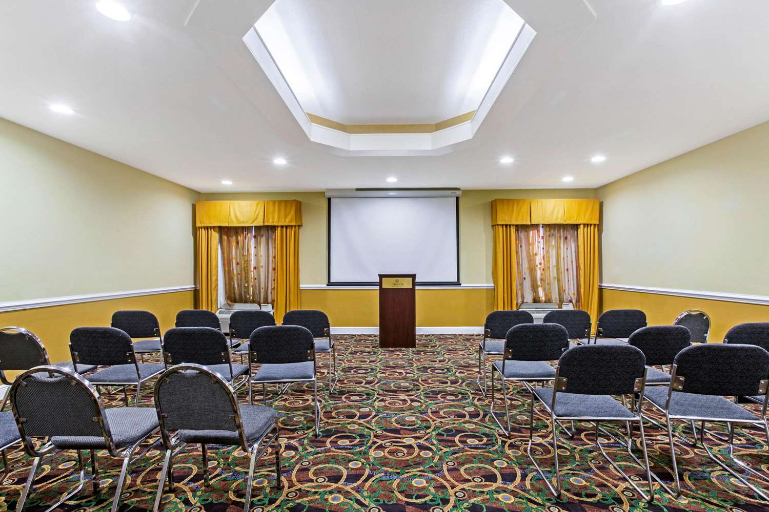 La Quinta Inn Suites By Wyndham Mobile Satsuma Saraland 40/50