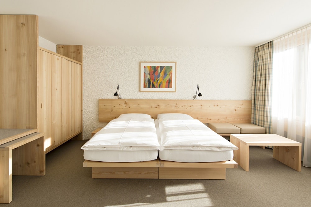 Hauser Hotel St. Moritz 8/41
