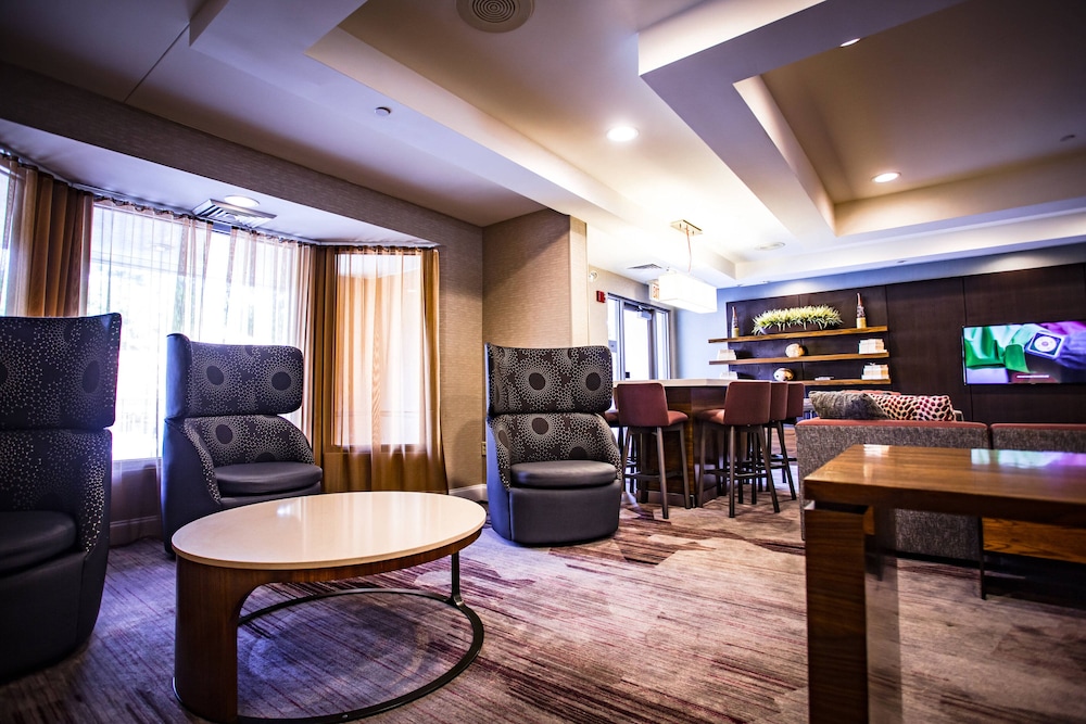 Courtyard by Marriott Memphis East/Bill Morris Parkway 38/46
